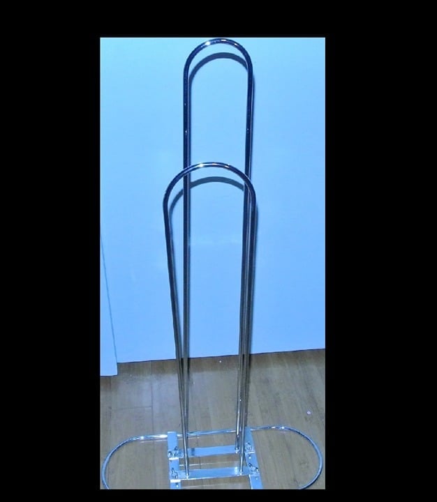 HANGER STACKER HOLDER SILVER RETAIL STORE CONVENTIONS SHOWS CLOSET ORGANIZATION