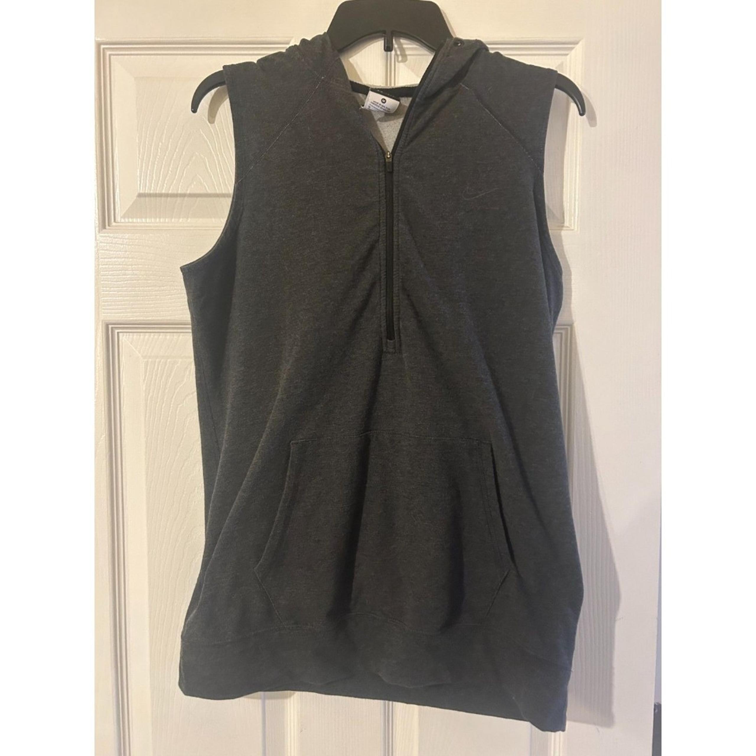 Men's Quarter Zip Hooded Tank Gray Size Medium - Nike