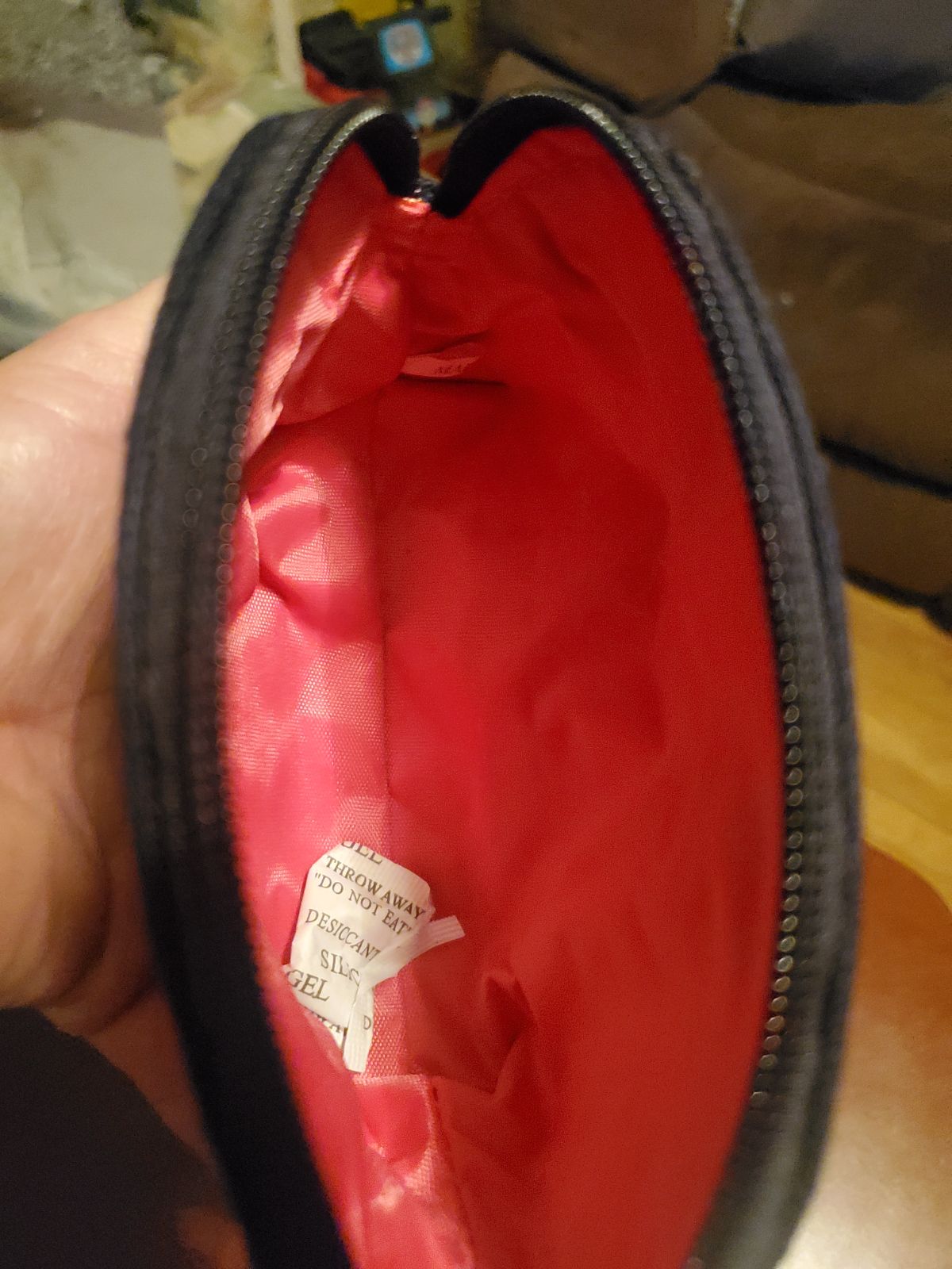 clutch purse