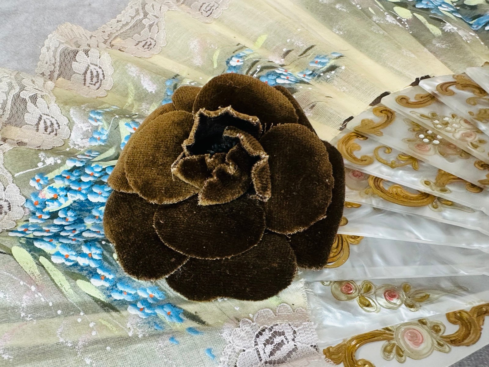 Authentic Chanel Rare Vintage Velvet Camellia Flower Pin Brooch Brown