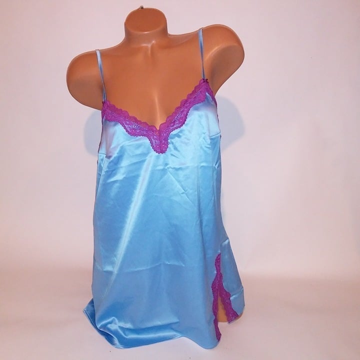 Victoria Secret Lingerie Chemise Slip Tease Blue Purple Lace Trim Side Slit 2X
