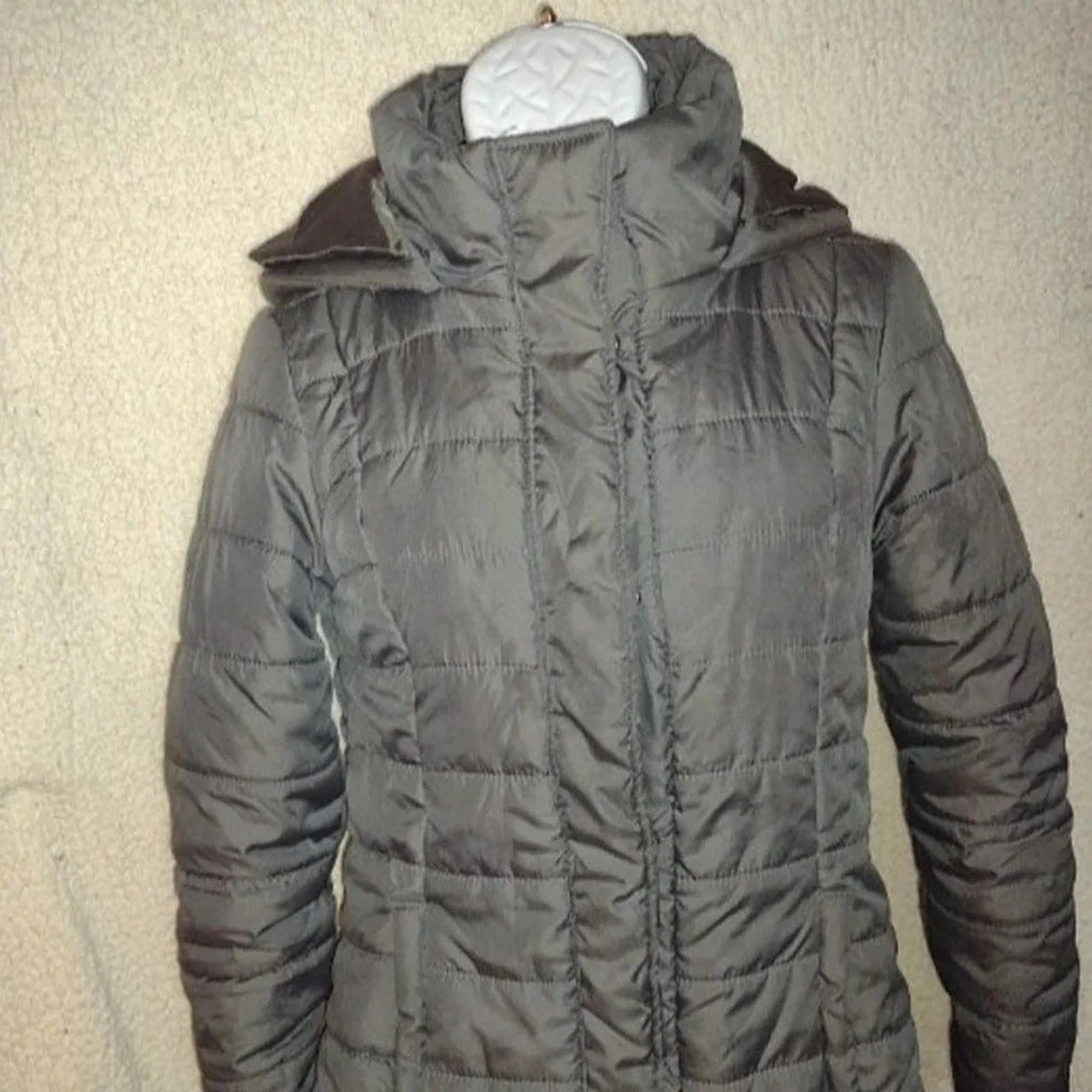 Rampage ** Puffer style Hooded Jacket, Grey in size Medium