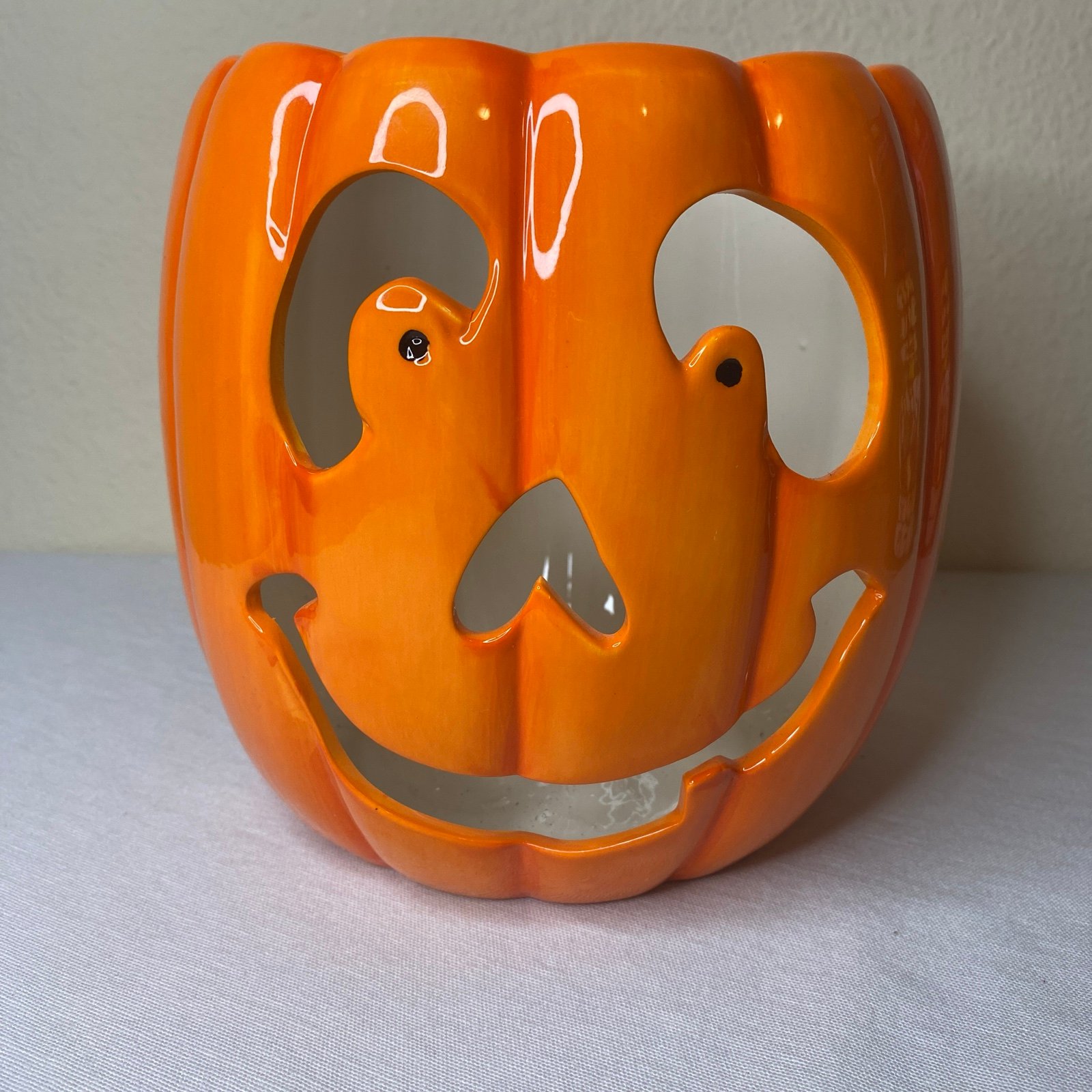 Yankee Candle Halloween Jack O Lantern Pumpkin Large Jar Candle Holder