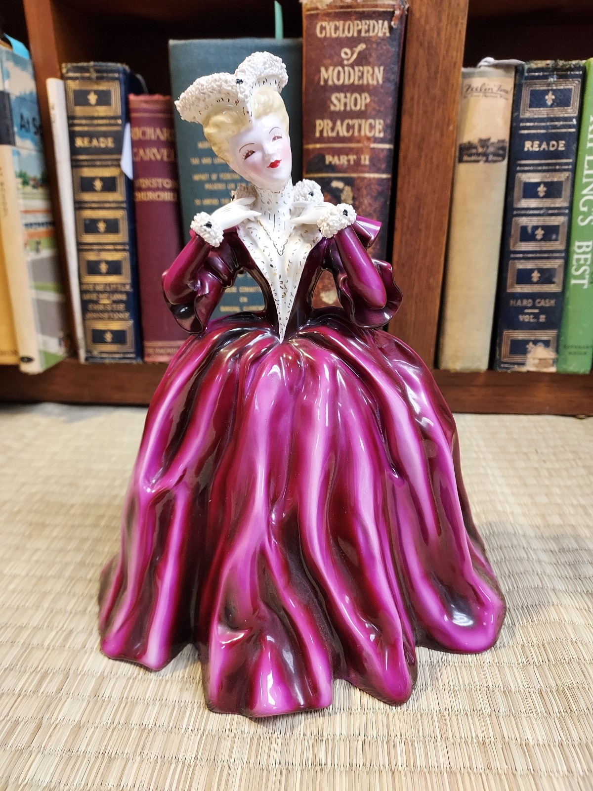 Vintage Giuseppe Armani Florence Figurine