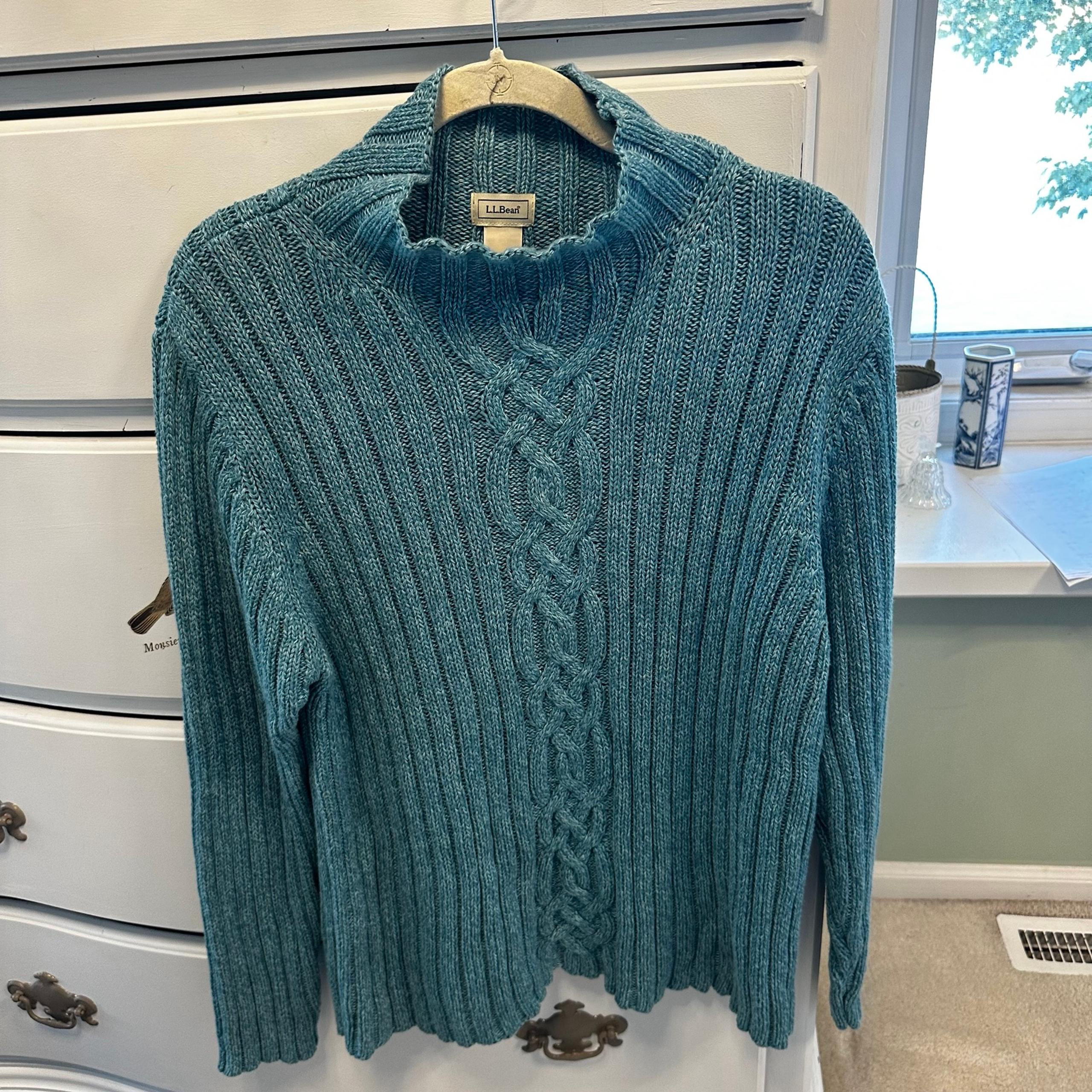 Women’s 100% Cottone aqua LL Bean cowl neck sweater size XL