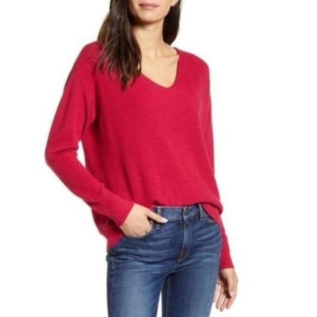Chelsea28 v neck sweater best sale
