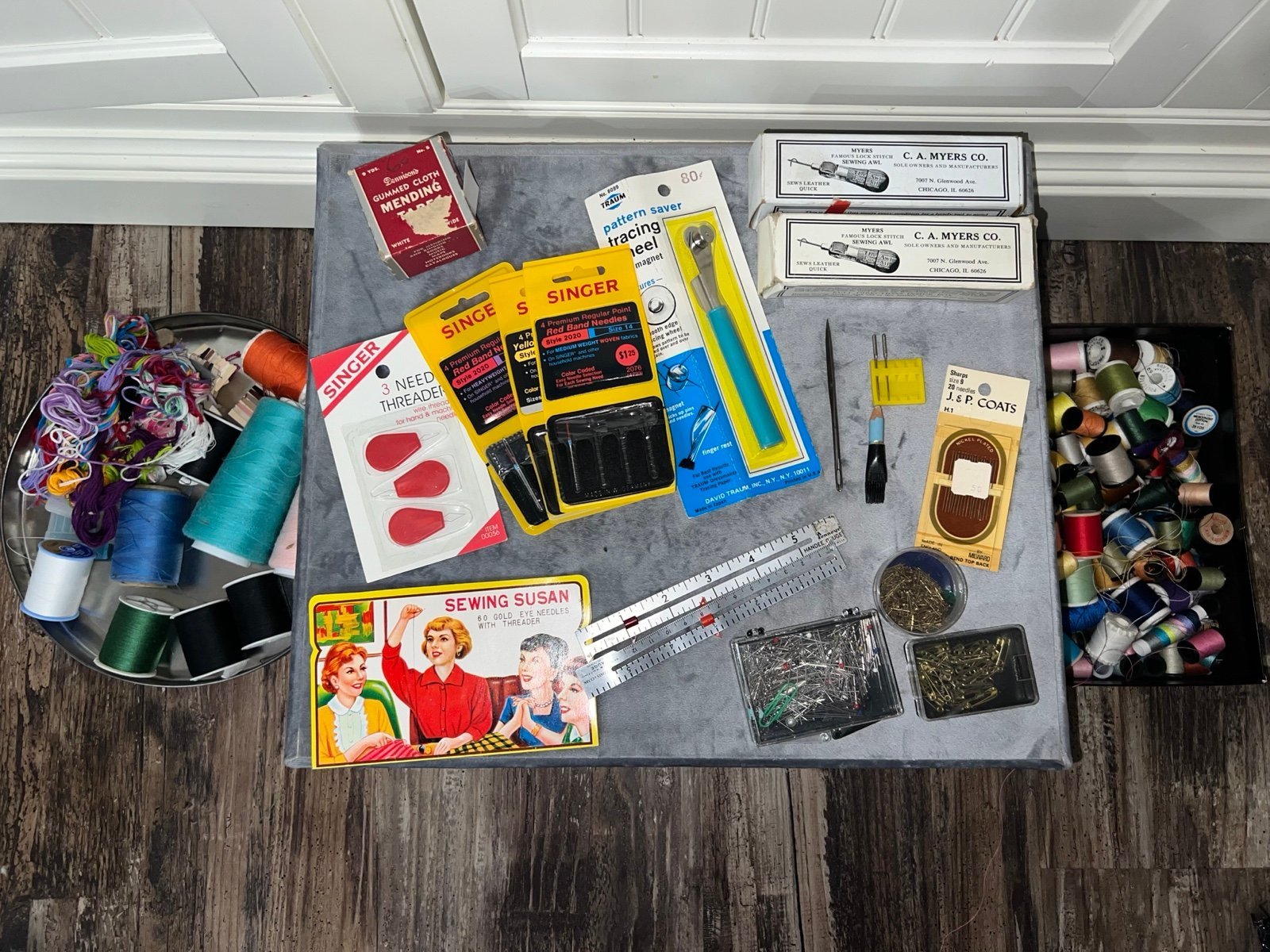 Retro Sewing Tools Lot, Old-fashioned Supplies Bundle, Vtg. Craft thread lot
