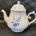 Villeroy & Boch VIEUX LUXEMBOURG Porcelain Blue 5 Cup Teapot w/ Lid Dimensions: