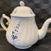 Villeroy & Boch VIEUX LUXEMBOURG Porcelain Blue 5 Cup Teapot w/ Lid Dimensions: