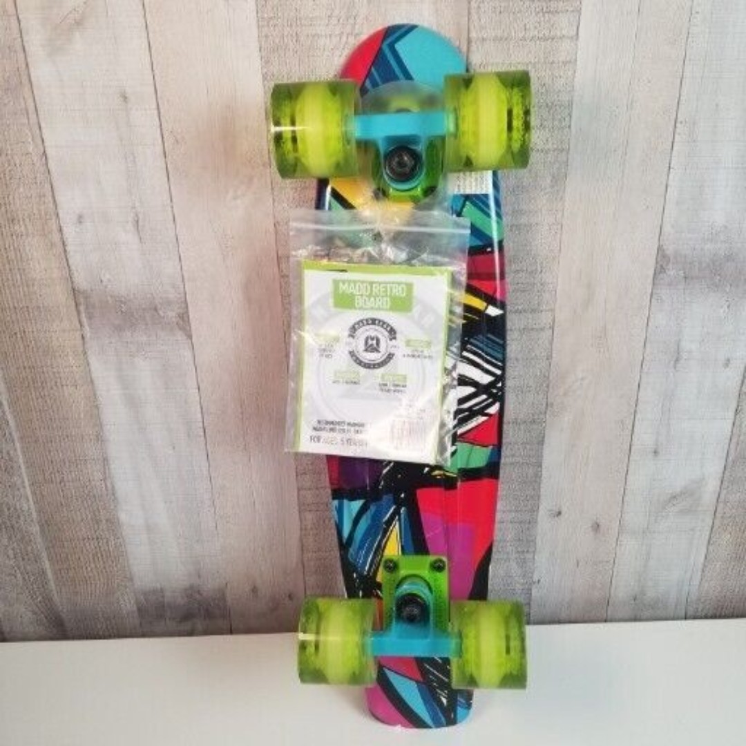 MADD GEAR 22 RETRO AUSTRALIA BOARD SKATEBOARD - SCRIBBLE RED AND LIME GREEN