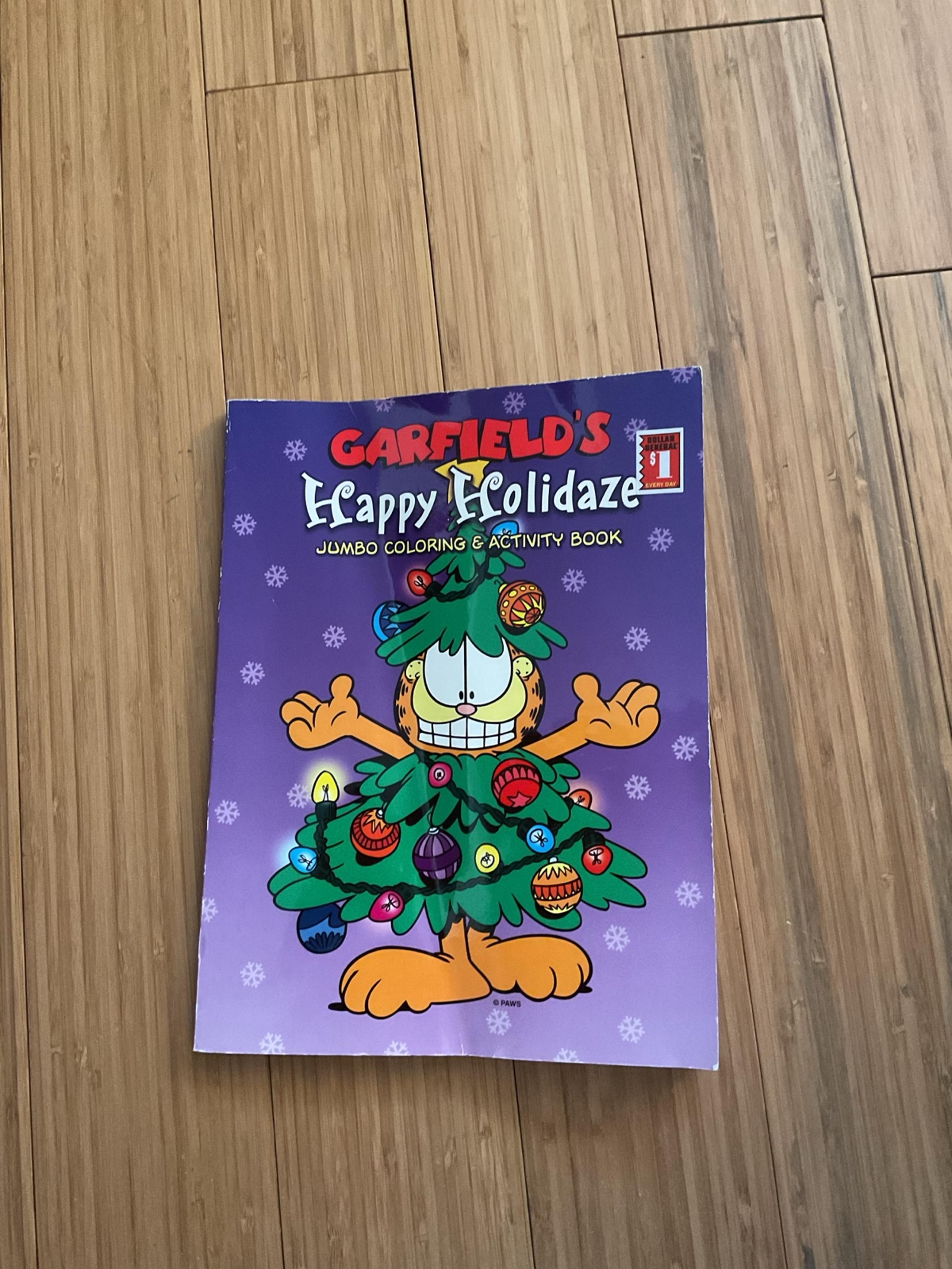 Garfield's Happy Holidaze Jumbo Coloring Book 2002 Paws Inc. Vintage Uncolored