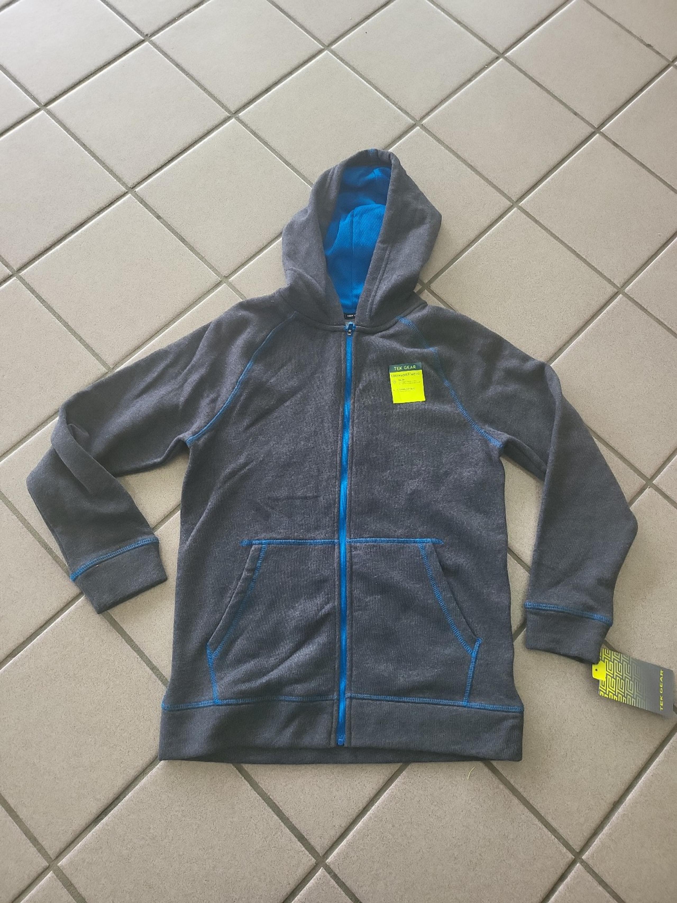NWT Boys Medium Tek Gear Ultra Soft Fleece Zip-Up Hoodie Jacket Grey & Blue