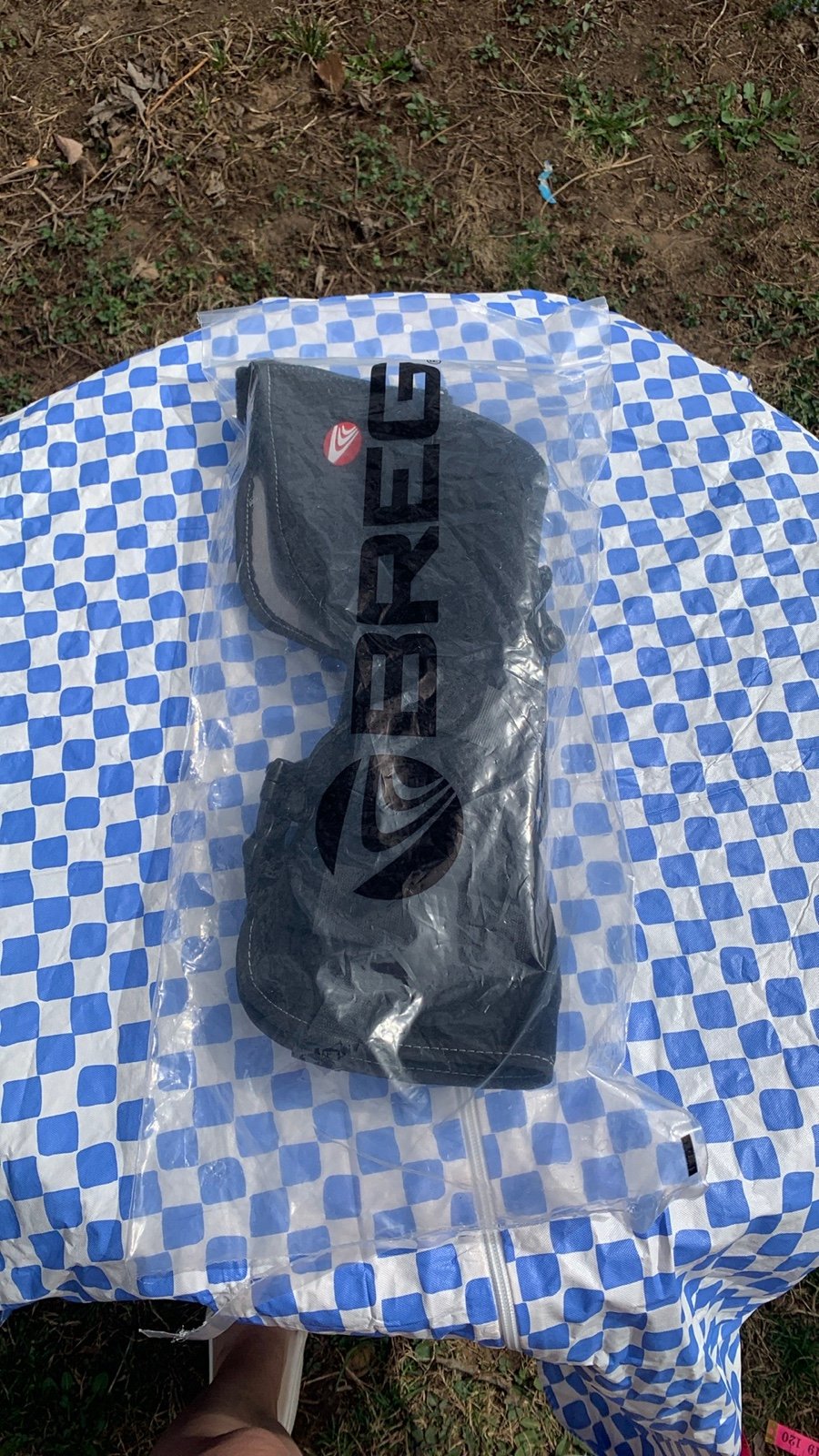 New Bregg Knee Brace. In excellent condition. SU