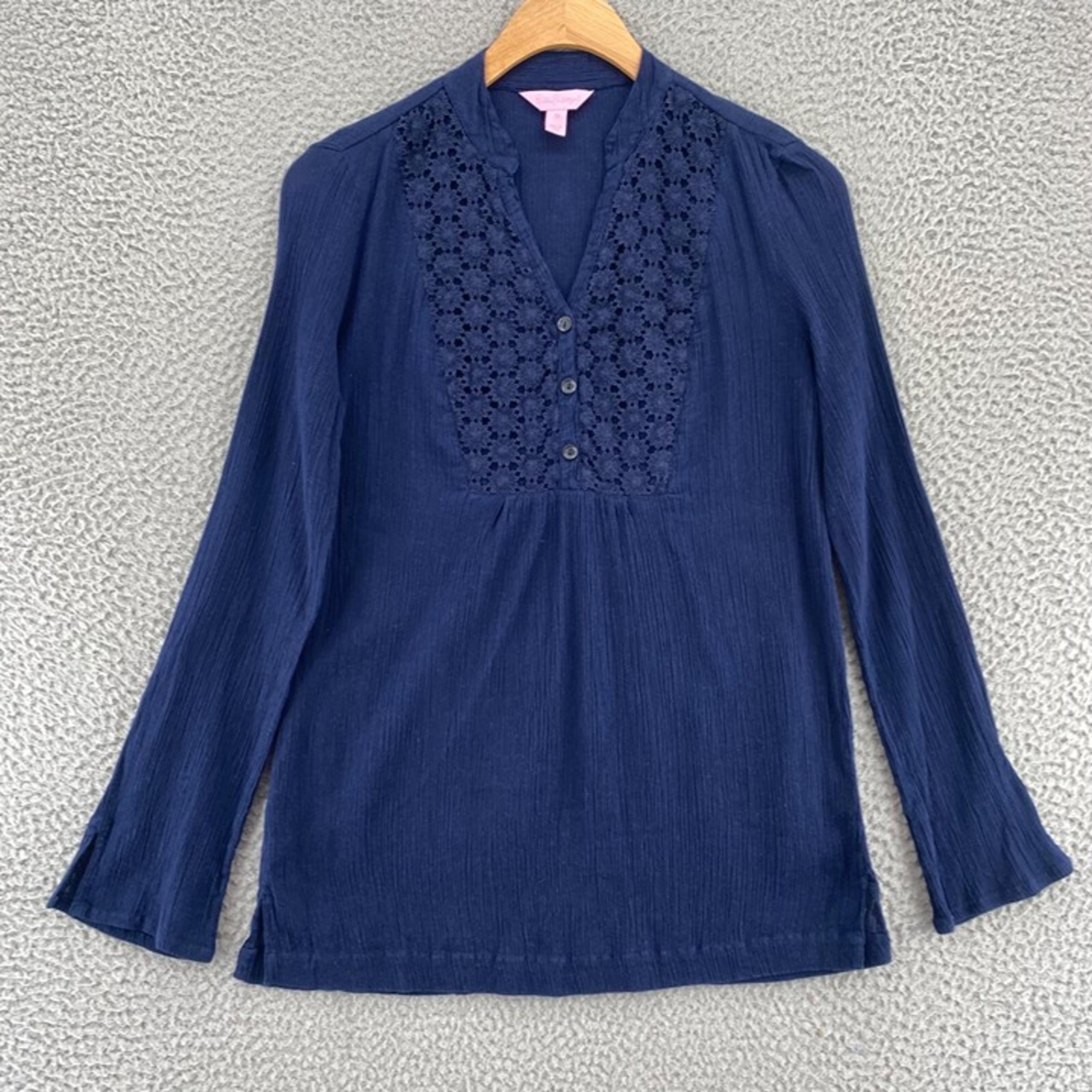 Top Womens XS Navy Long Sleeve Freya Tunic Gauzy Crocheted Lace - Lilly Pulitzer