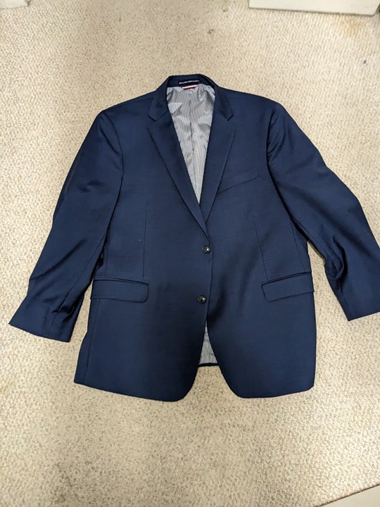 Tommy Hilfiger Jacket with Pants and tie (44L)