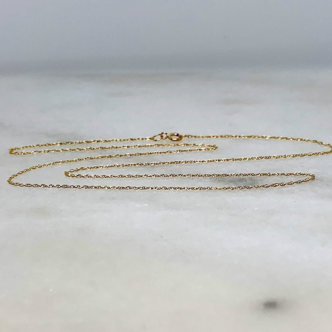 10K Yellow Gold 18 Light Rope Chain Necklace .35g - New