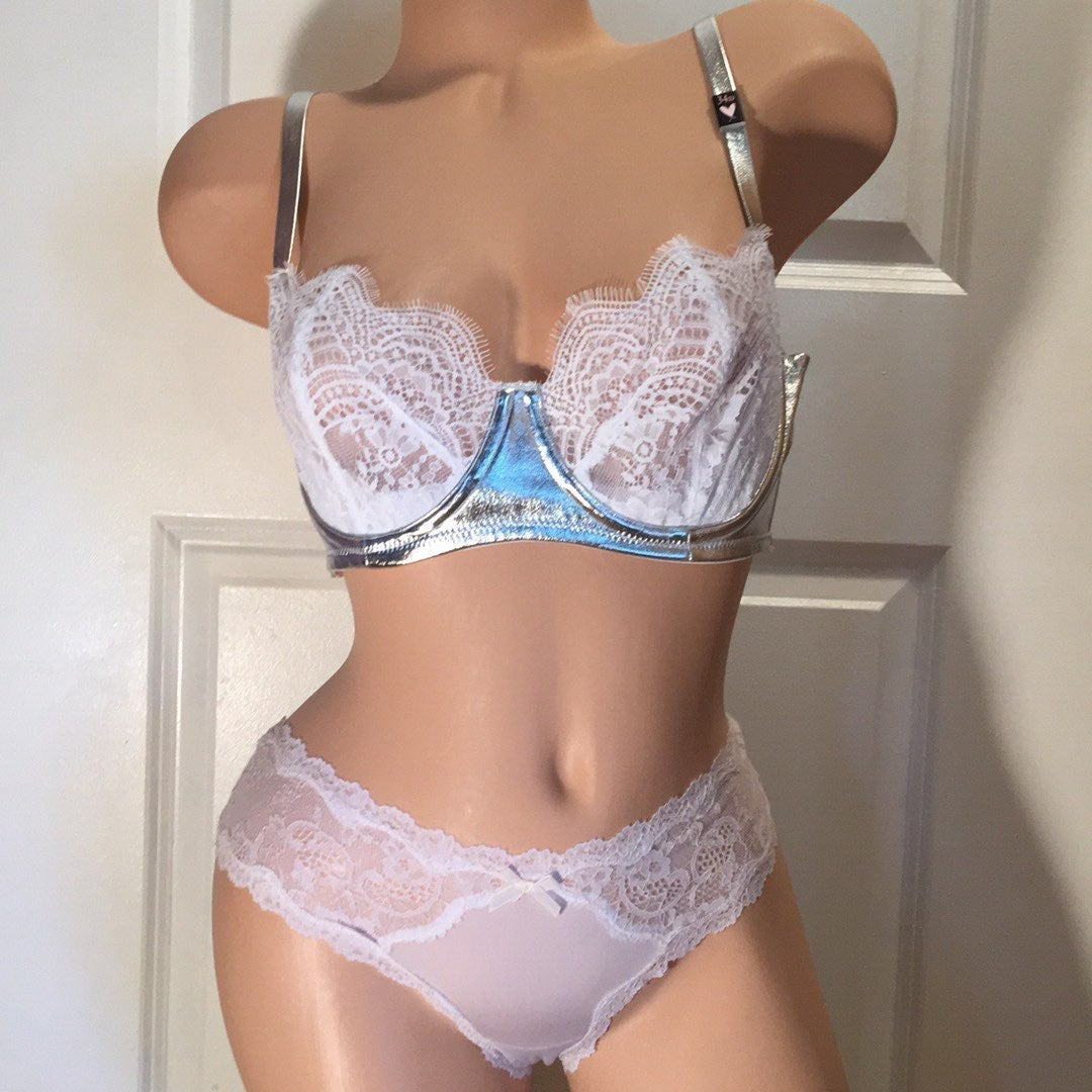 Victoria Secret Very Sexy Lingerie 34D