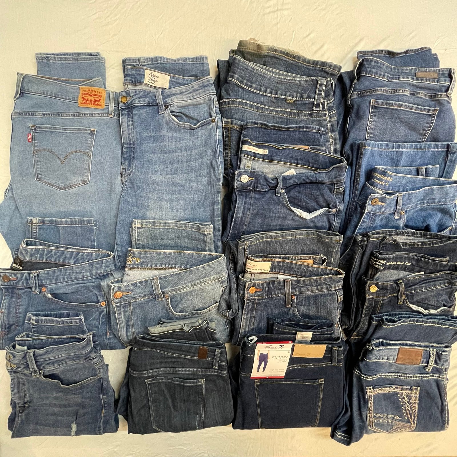 Size 14 Jeans Bundle Seven 7 Levi’s Rag Merona Jag Vera Wang Maurices Women’s