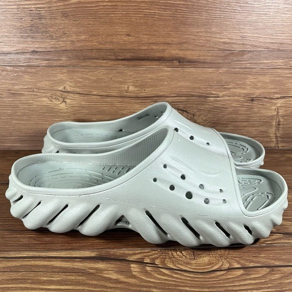 CROCS Echo Slide Gray Slip-On Sandals Men’s Size 17 Shoes