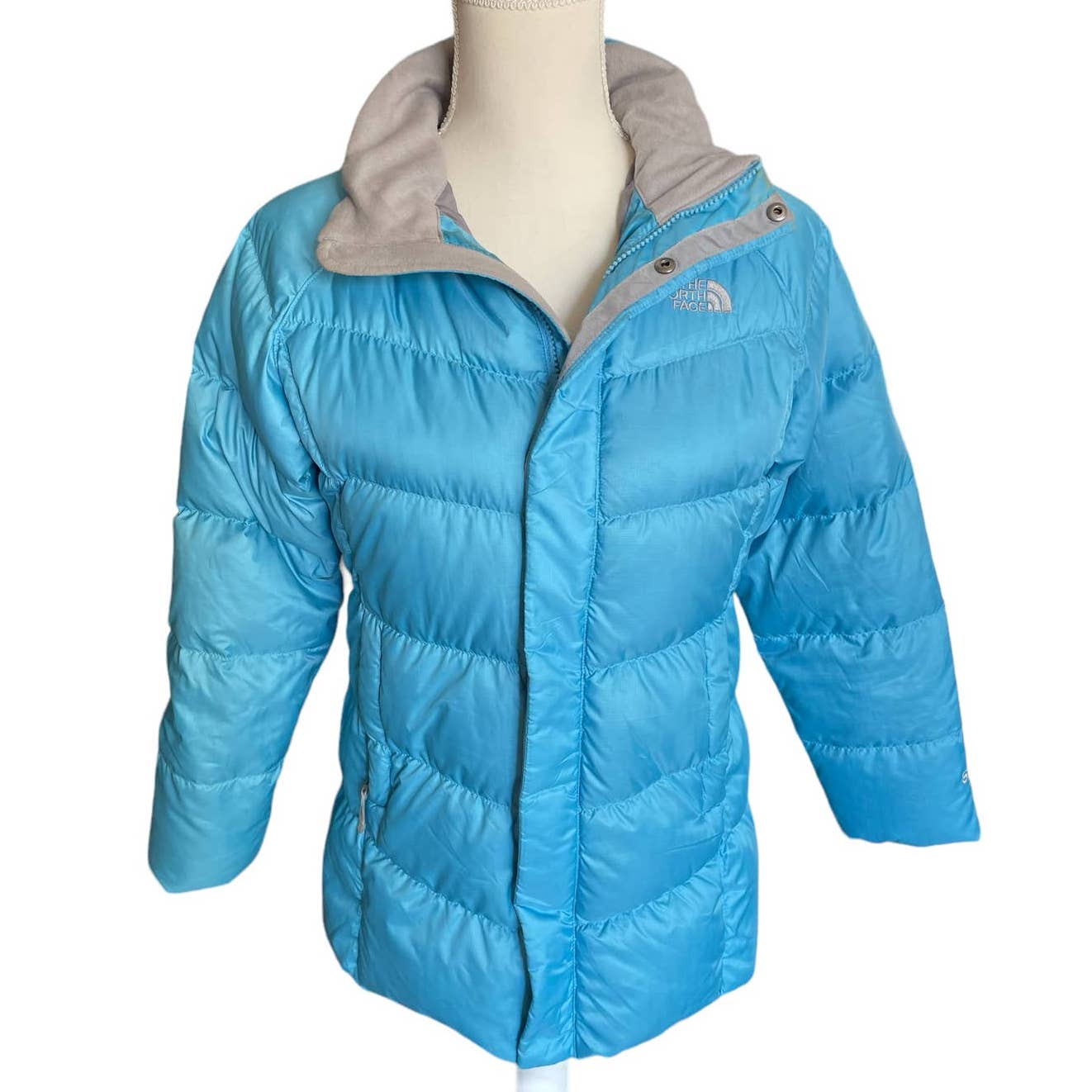 THE NORTH FACE GIRLS BLUE PUFFER COAT SIZE 14/16