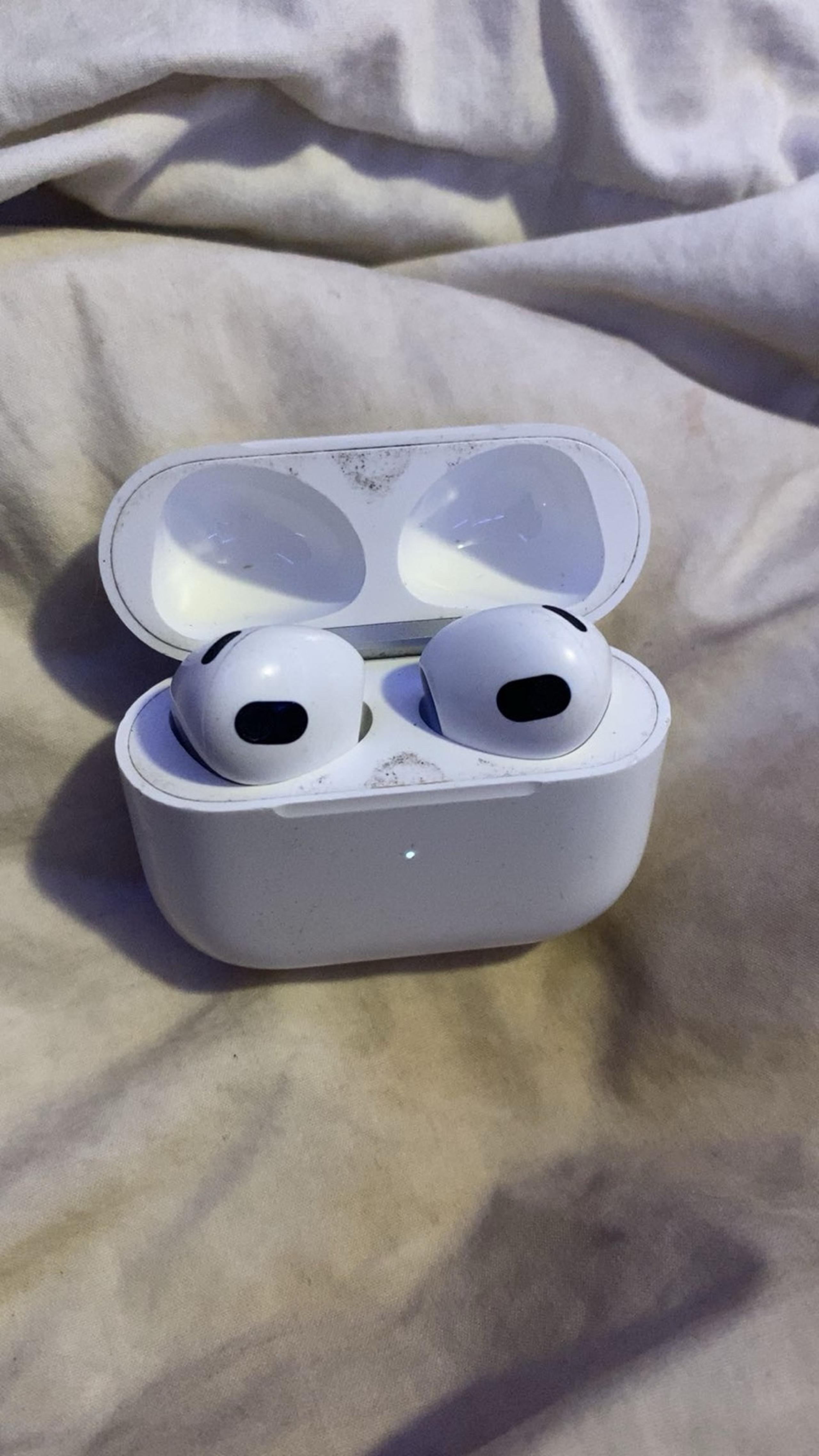 3rd Gen Airpods