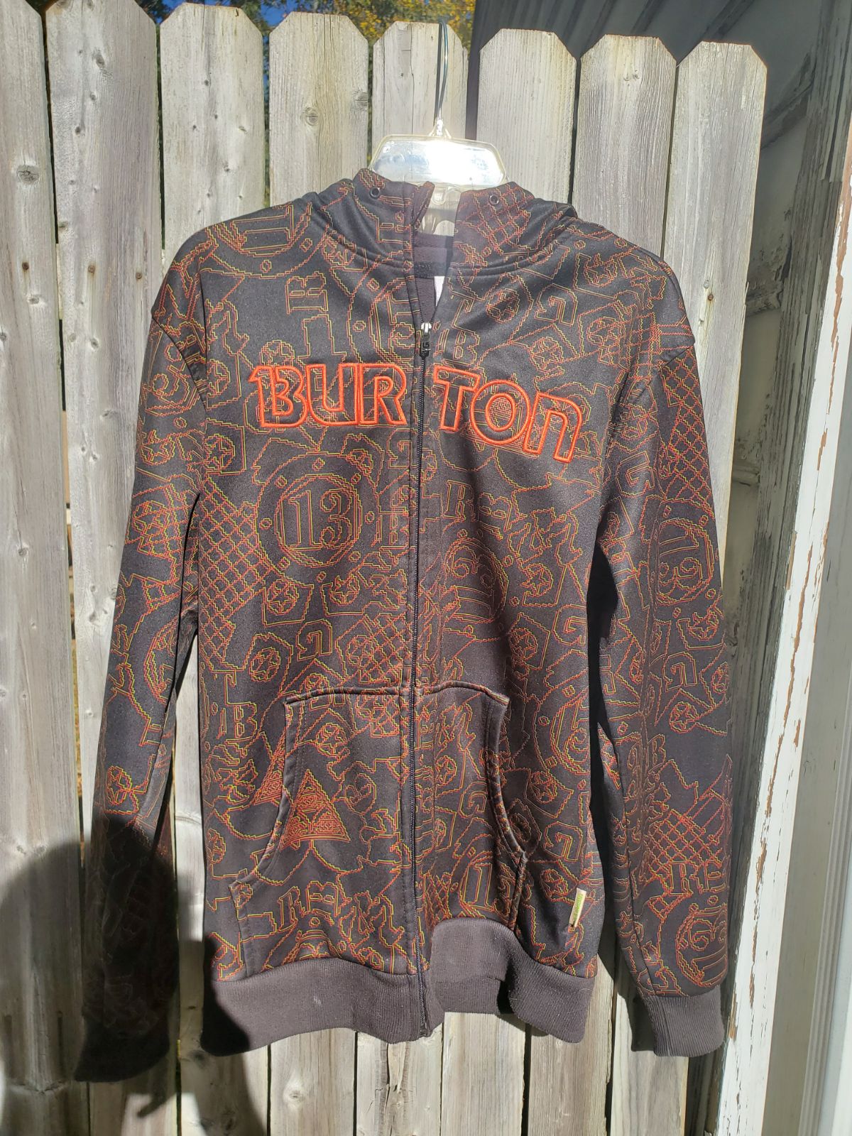 burton snowboard jacket