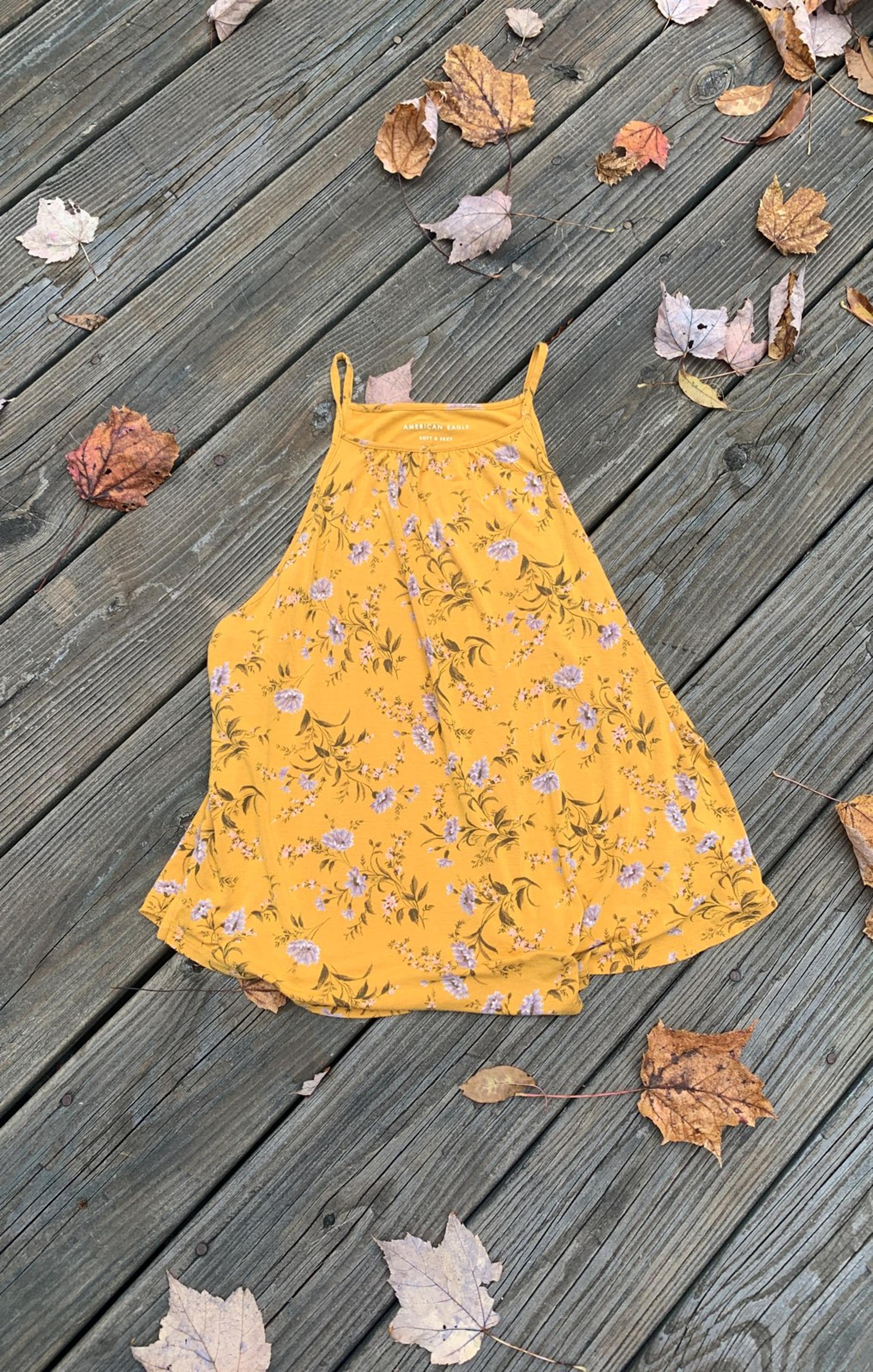 Small American Eagle tank top