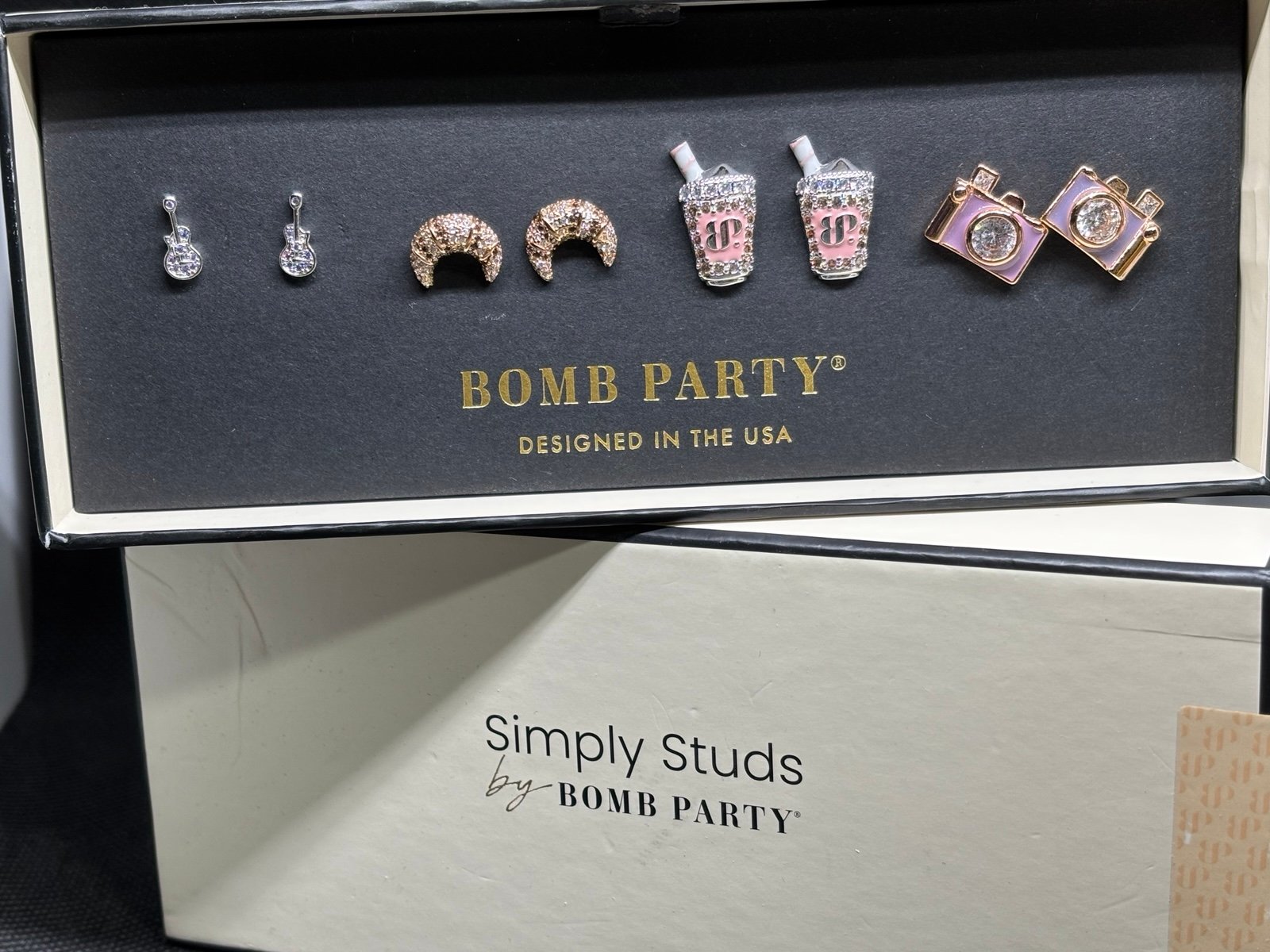 Bomb Party 2023 Simply Studs