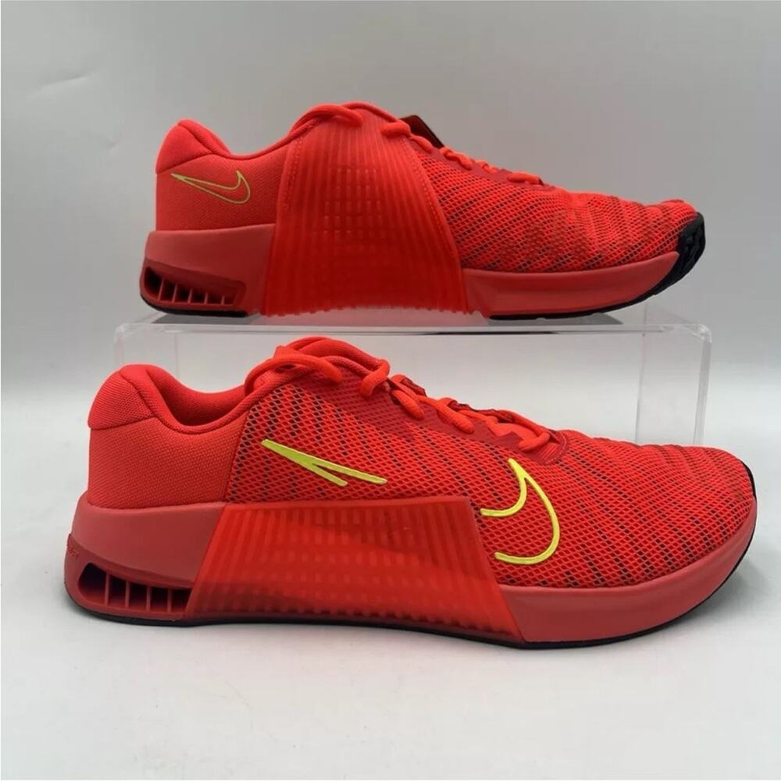 Nike Metcon 9 Bright Crimson Volt Black Training Sneakers DZ2617 601 men’s 11.5