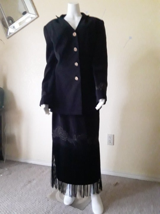 Psalm: CIV Black polyester suit