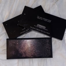 Laura Mercier Extreme Neutrals palette