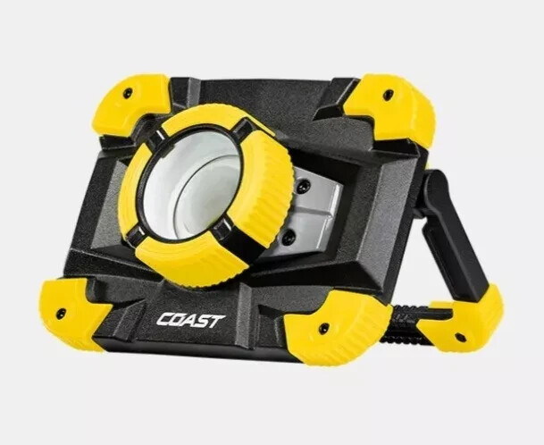 COAST 1290 Lumen Rechargeable Dual-Power Twist Focus Portable Work Light WLR1-Y