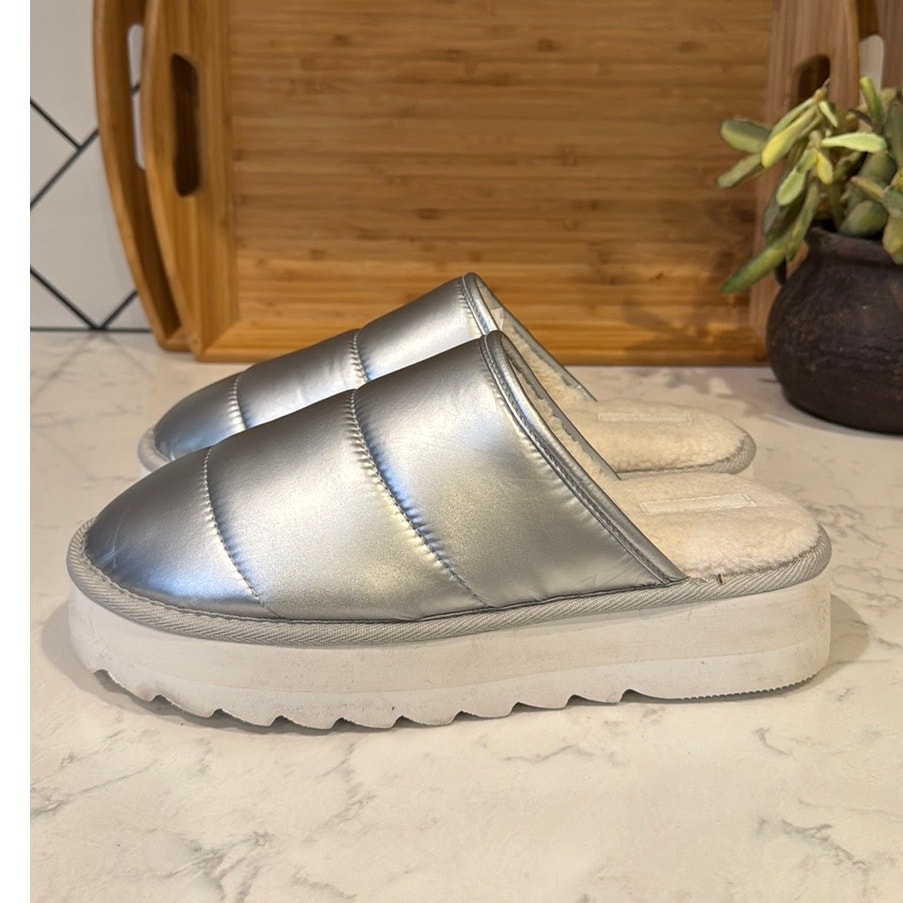 Anthropologie Maeve Puffy Platform Slipper Shoes Silver Size Large 10/11 casual
