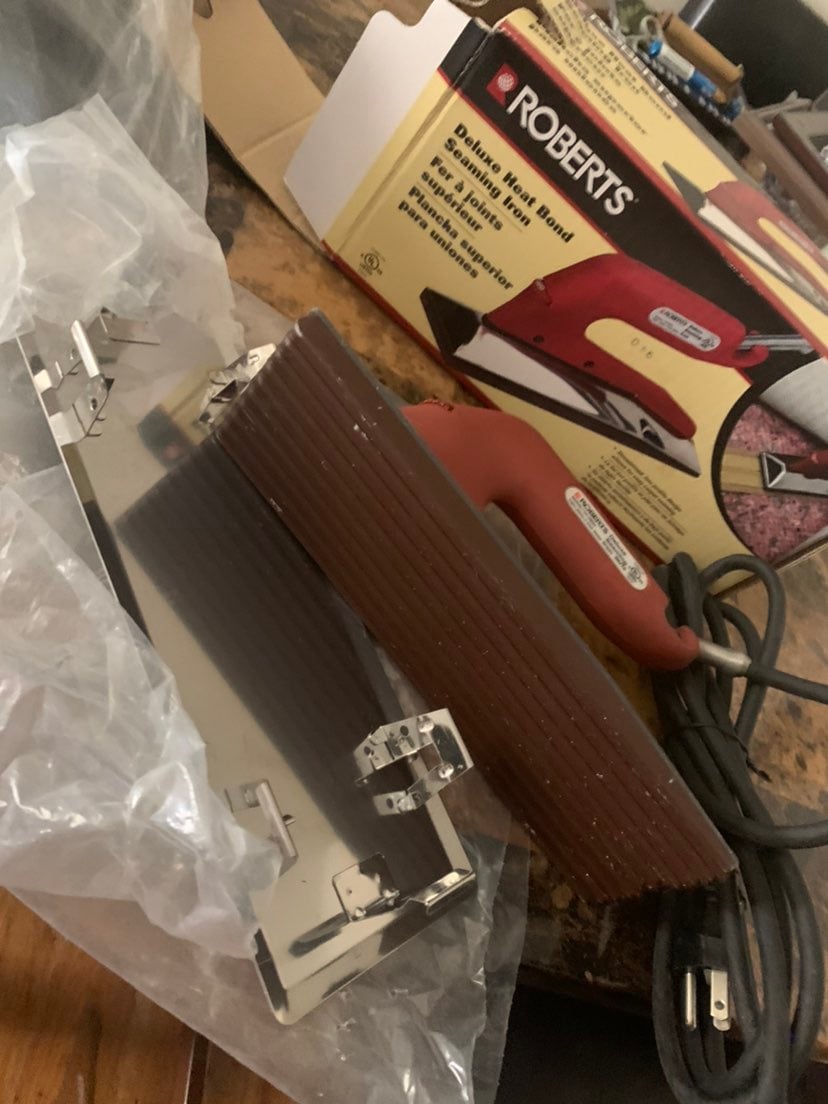 Carpet seam hot iron