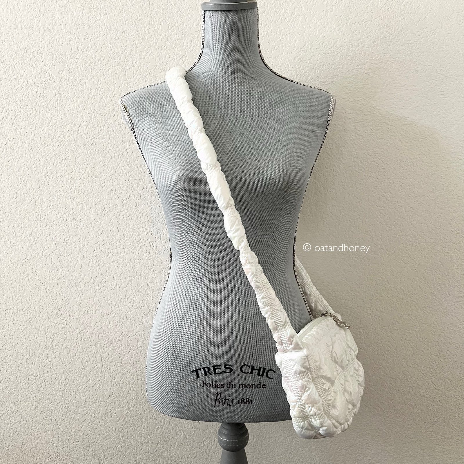 ◆CARLYN◆ poing hologram Carlyn Poing Hologram Tote, Shoulder, Crossbody 3-way | eBay
