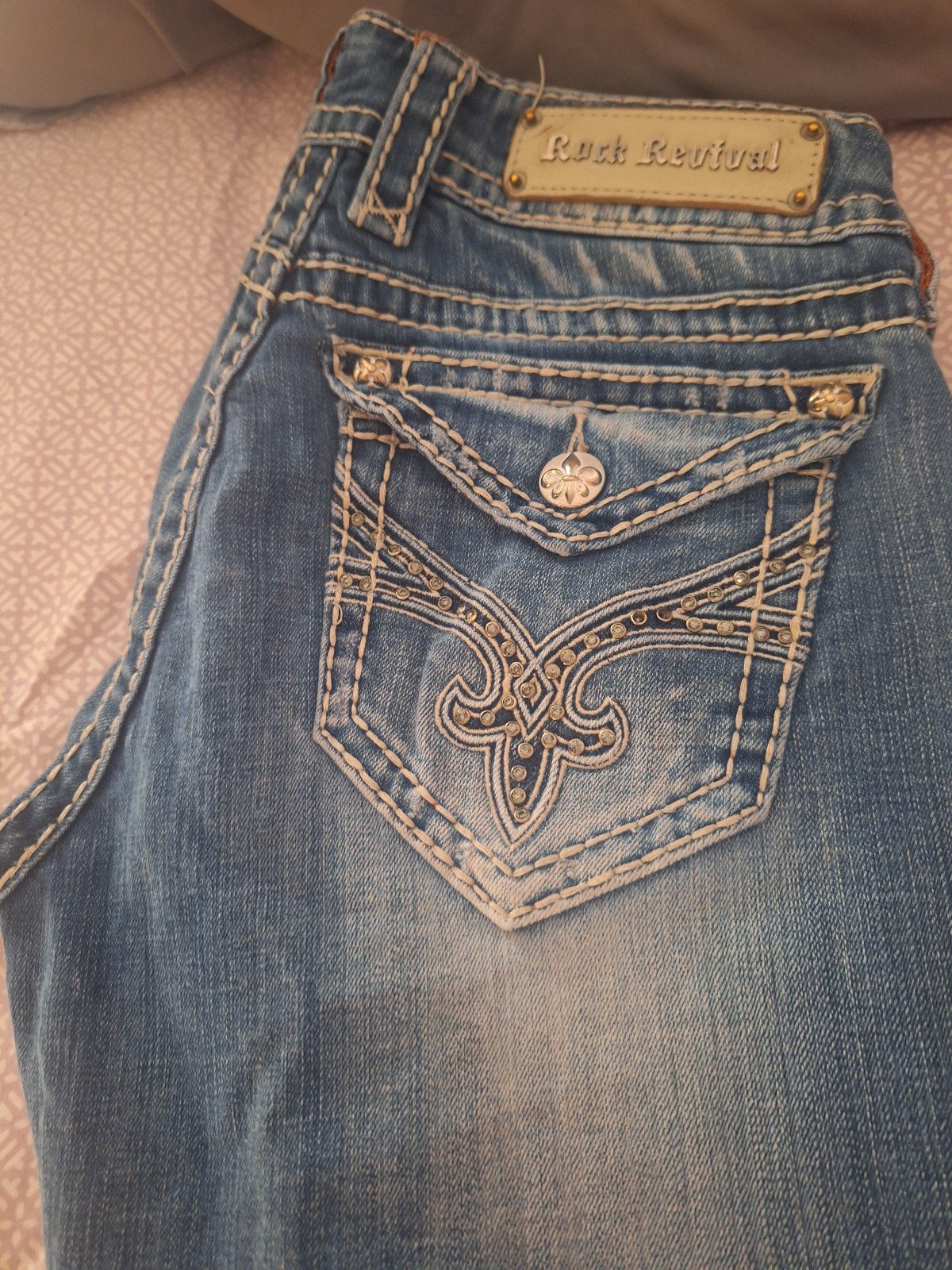 womens Rock Revival jeans size 29