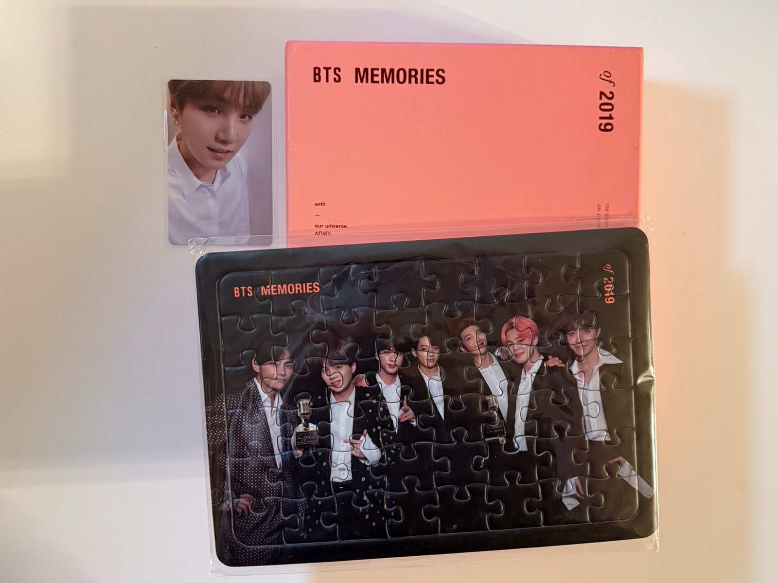 BTS memories 2019 blueray with yoongi pc and puzzle pob