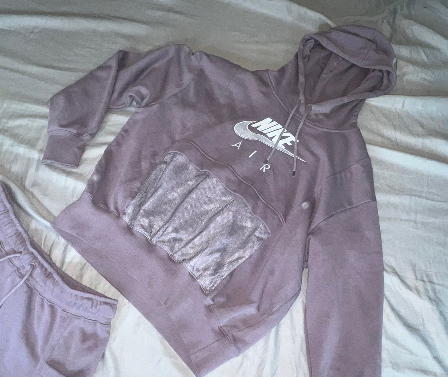 Mauve Nike 2 pc. Set - size Large
