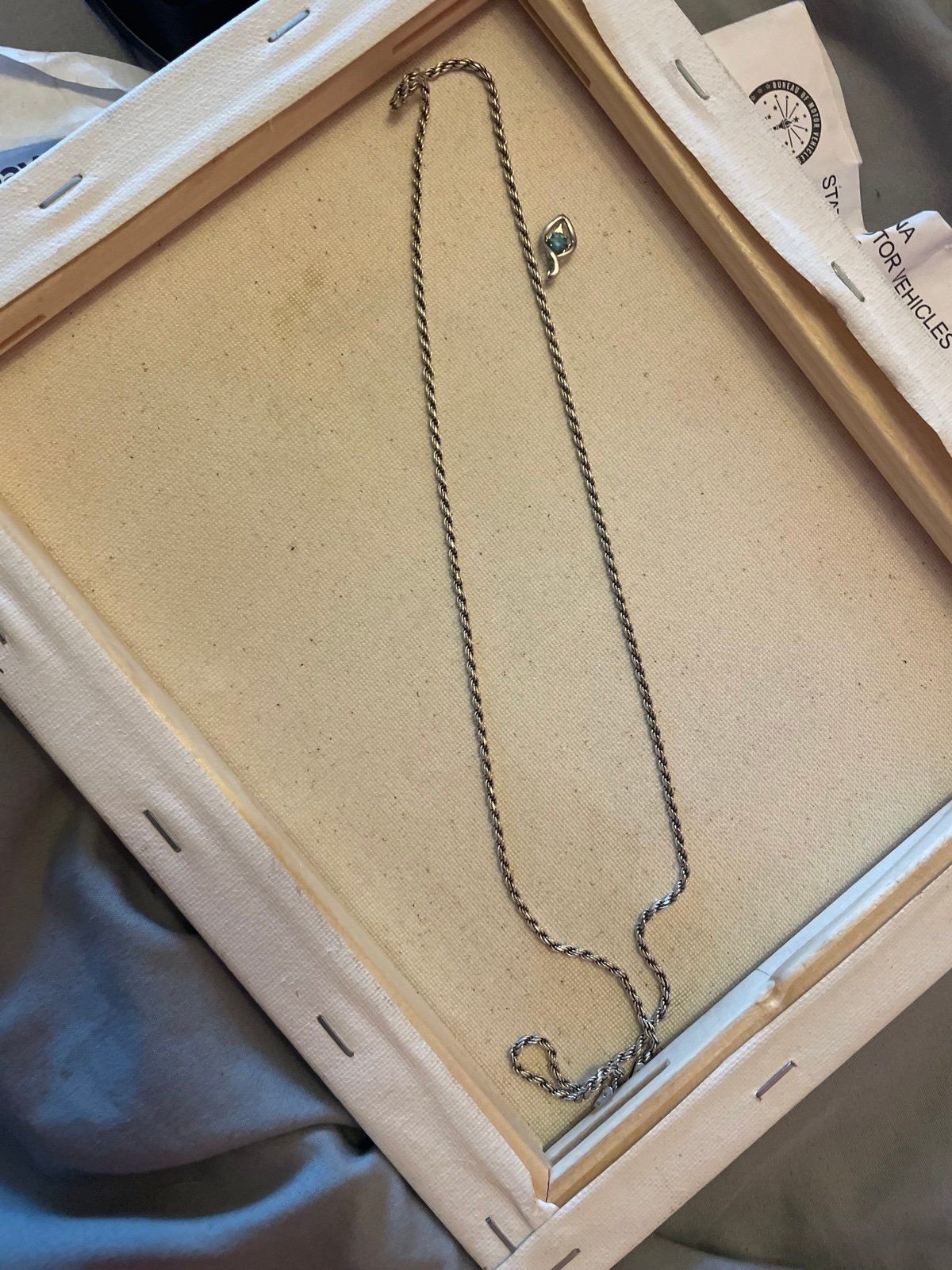 gold rope chain with pendent