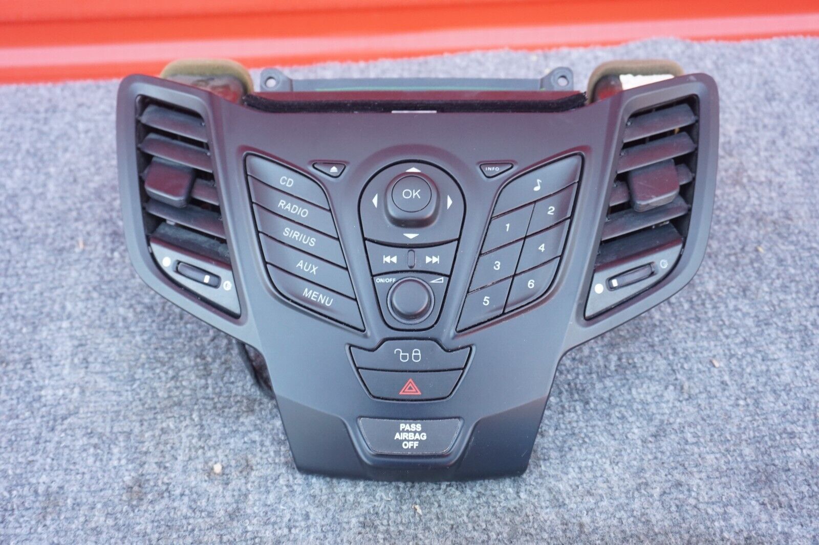 NO CD 2011-2013 FORD FIESTA RADIO RECEIVER CONTROL FRONT PLATE PANEL TRIM BEZEL
