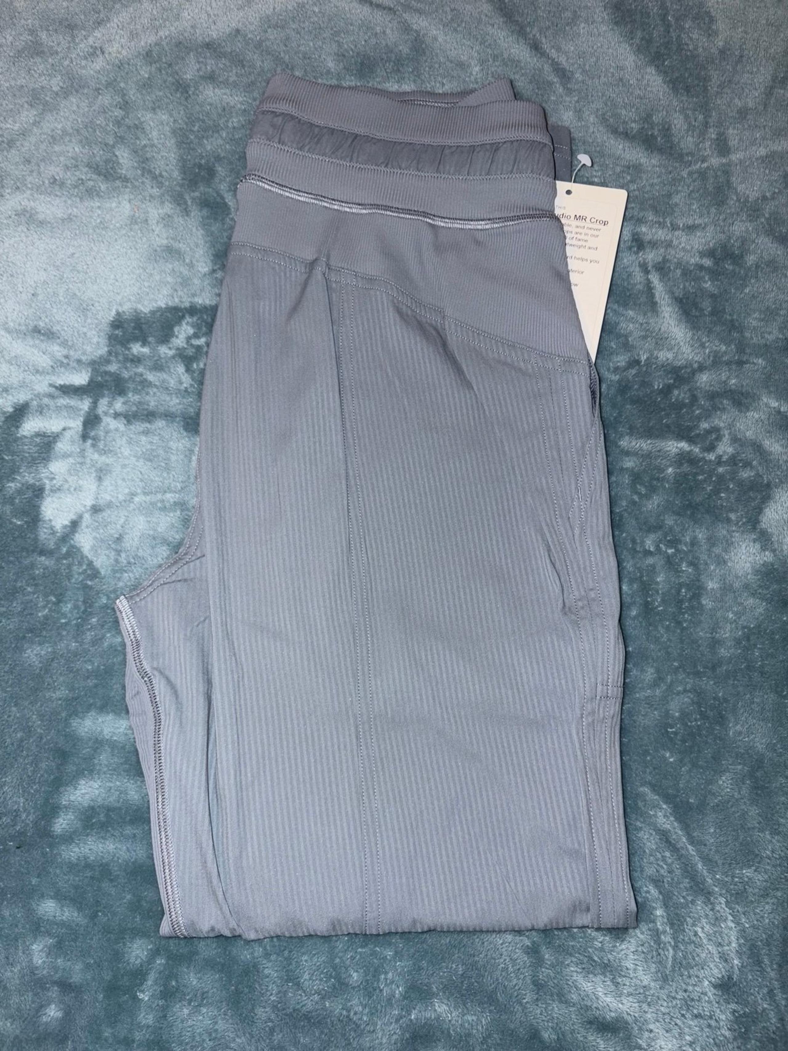 lululemon dance studio cropped pants