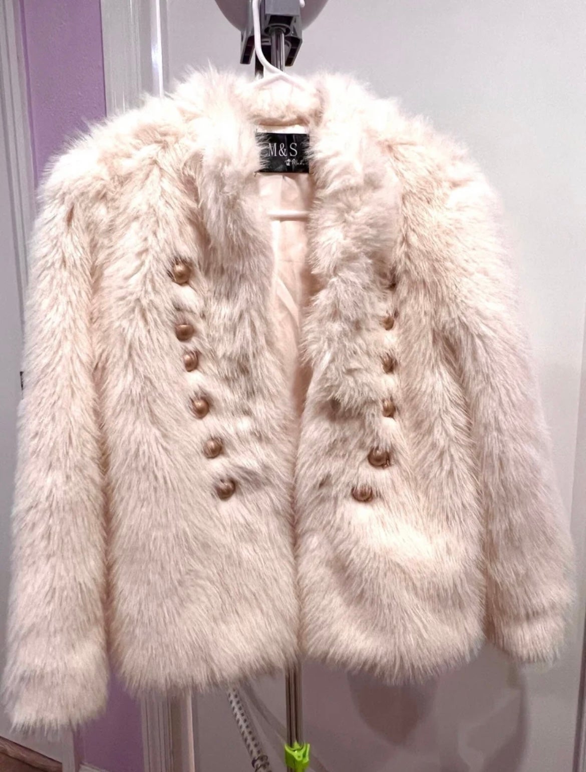 Balmain New pearl white Cozy Flurry coat