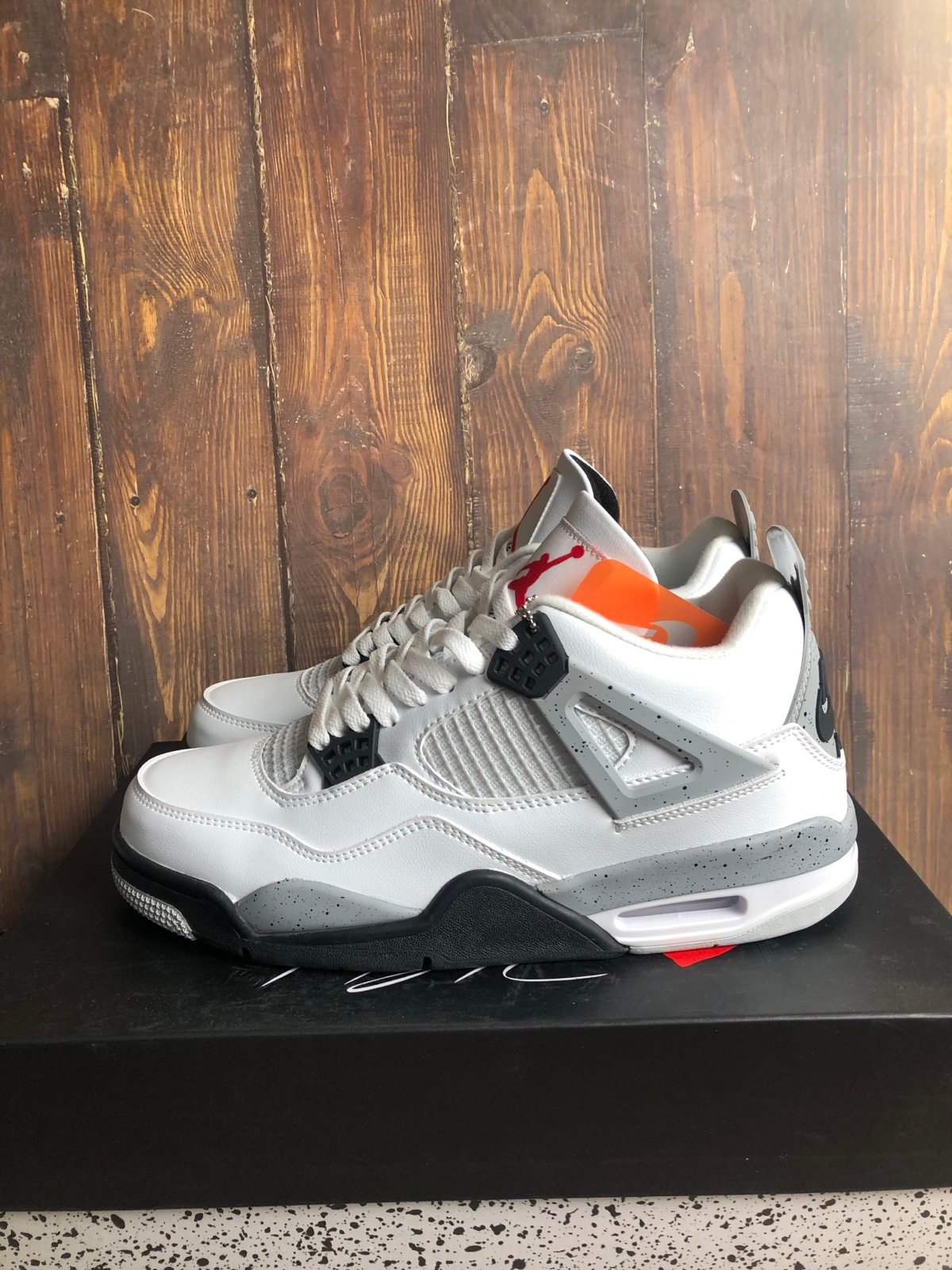 Jordan 4 White Cement Men’s Size 8