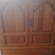 Wooden brown chester