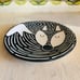 Handgemachte Keramik-Schlafwolf-Teller, handbemalter Wolf-Teller, Ringhalter-Tel