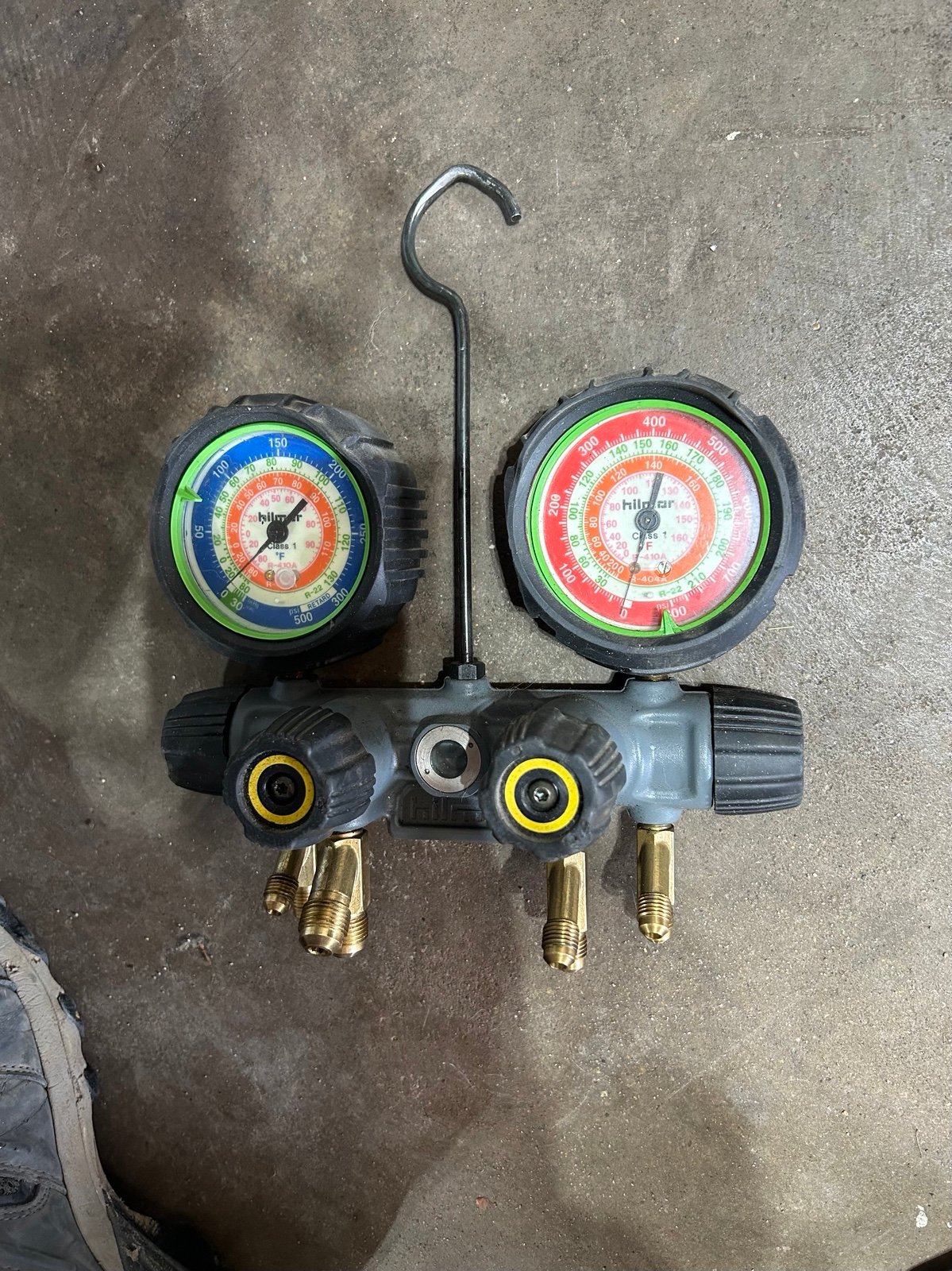 Hilmor 4 port Manifold