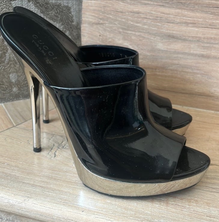 Gucci sandals women