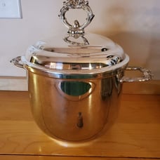 Antique Leonard Silver Co. Silver Plated Ice Bucket w/Lid & Milk Glass Liner