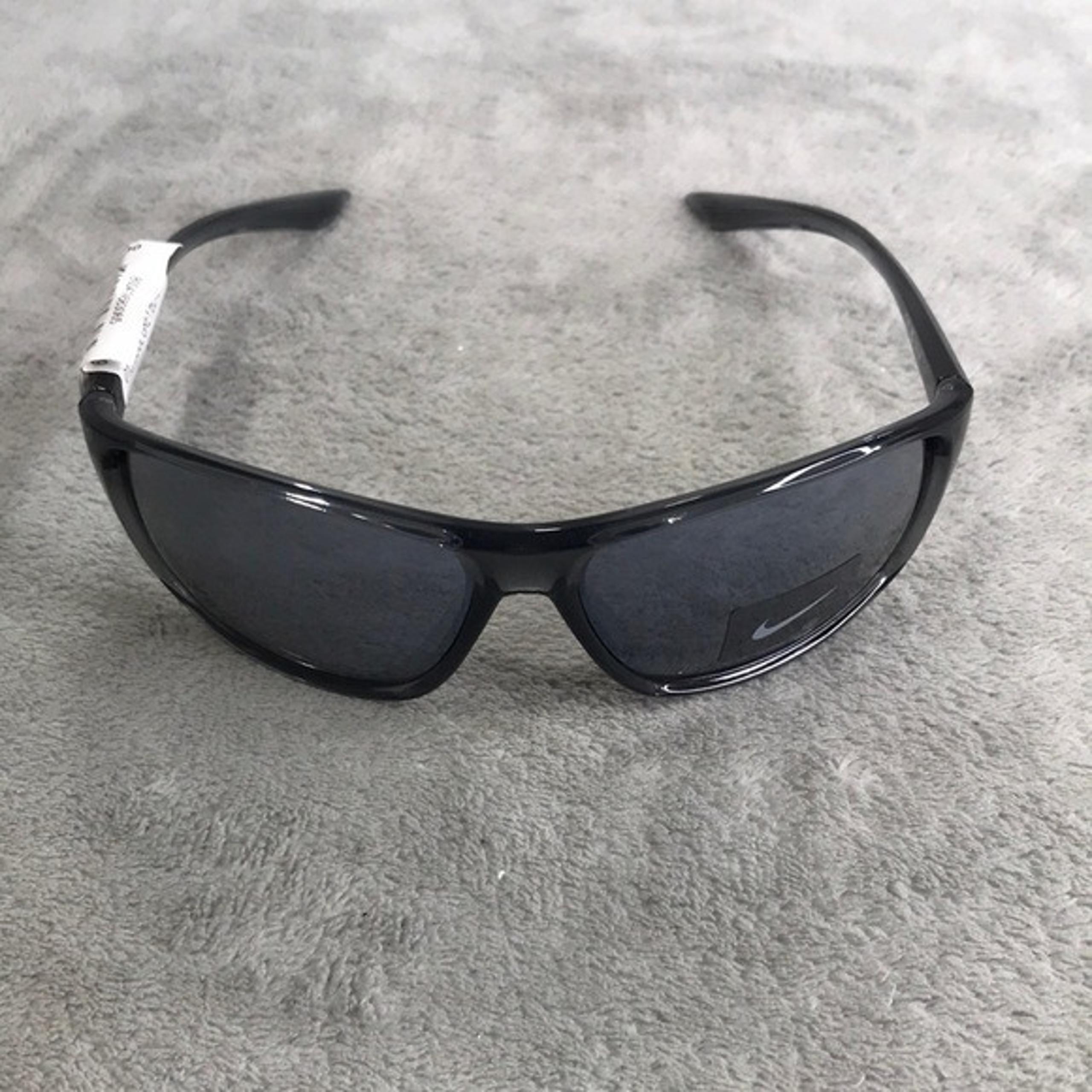 Nike Men's Gray Adrenaline Sunglasses New