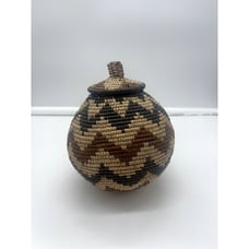 Traditional South African Zulu Ukhamba Beer Basket With Lid and COA